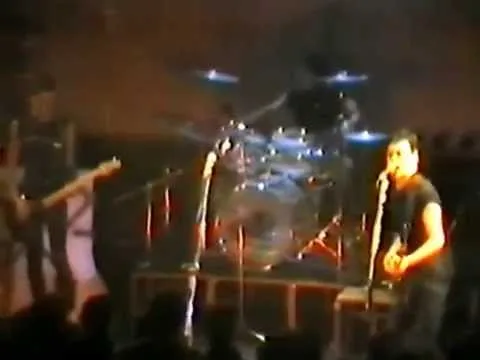 Xutos & Pontapés – Longe de ti (Rock Rendez Vous 1983)